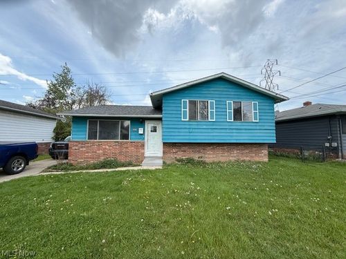 6446 Wolf Road, Brook Park, OH, 44142 | Card Image