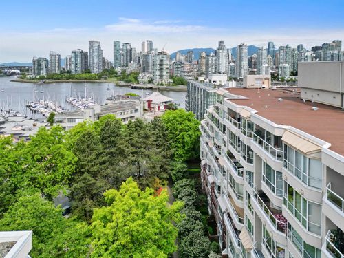408-518 Moberly Rd, Vancouver, BC, V5Z4G3 | Card Image