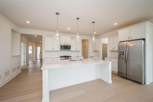 20075 Gabardine Ln, Lakeville, MN, 55044-5363 | Card Image