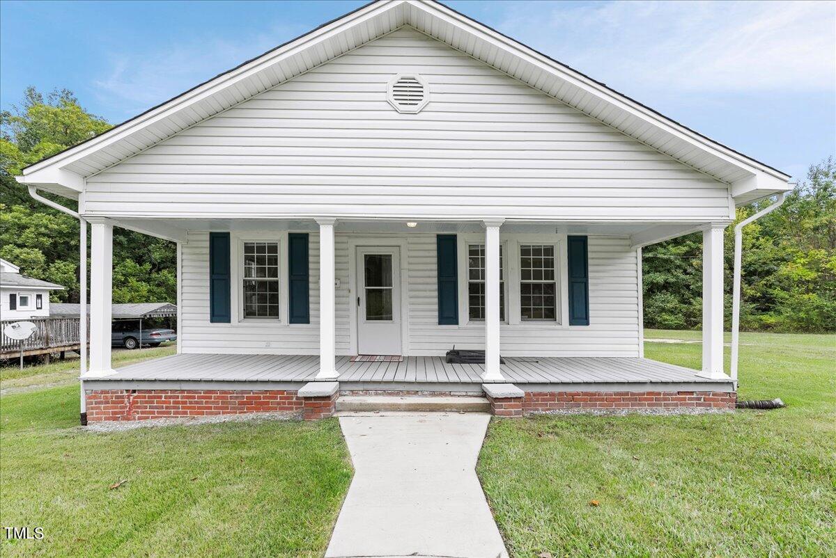 Birdsong St, Roanoke Rapids, NC 27870