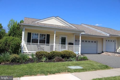 39-181 W Harmony Dr, POTTSTOWN, PA, 19464-9421 | Card Image