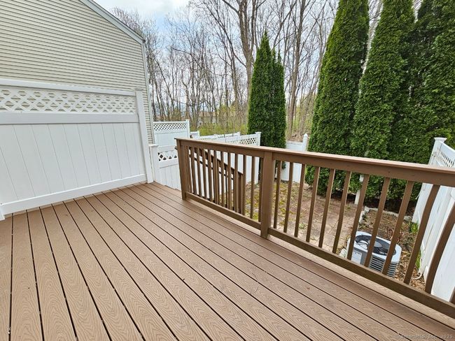 42 - 42 Spice Hill Dr, Condo with 2 bedrooms, 3 bathrooms and 2 parking in Wallingford CT | Image 19