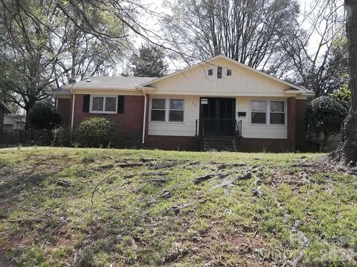 4124 Somerdale Ln, Charlotte, NC, 28205-4520 | Card Image