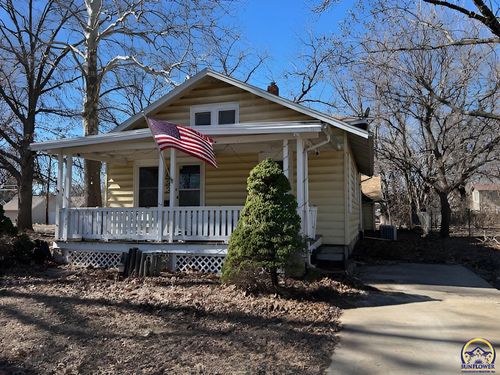 1533 Sw High Ave, Topeka, KS, 66604-2631 | Card Image