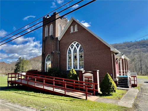 1050 Indian Creek Valley Rd, Indian Head, PA, 15446-1005 | Card Image