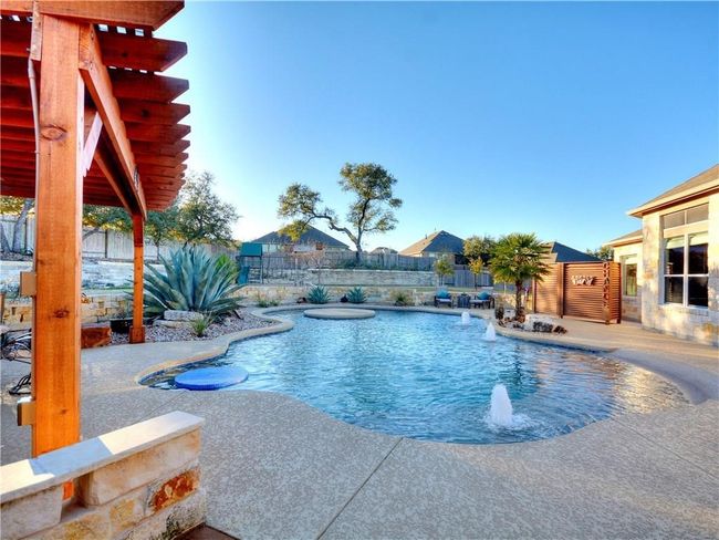 208 Raindance Cv, House other with 4 bedrooms, 3 bathrooms and 4 parking in Austin TX | Image 25