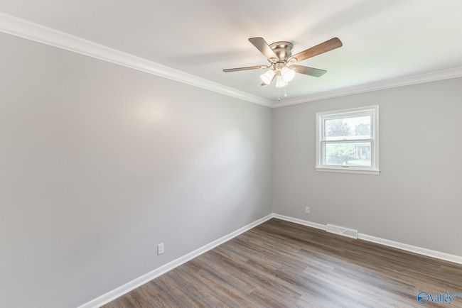 3906 Broadmor Rd Nw, House other with 4 bedrooms, 2 bathrooms and null parking in Huntsville AL | Image 17