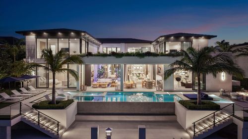 207 W Coconut Palm Rd, Boca Raton, FL, 33432-7996 | Card Image