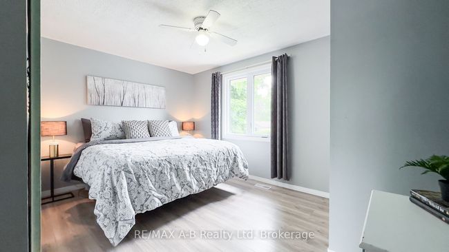 18 Conway Crt, House other with 4 bedrooms, 3 bathrooms and 10 parking in Thamesford ON | Image 23