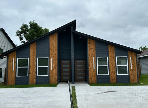 a-2107 Church St, Greenville, TX, 75401-3524 | Card Image