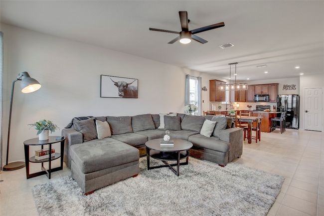165 Pivot Dr, House other with 4 bedrooms, 3 bathrooms and null parking in Taylor TX | Image 6
