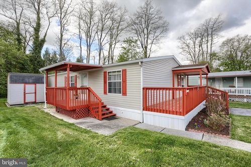 19 Beechwood Dr, DILLSBURG, PA, 17019-1104 | Card Image