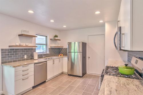 8107 Lazy Ln, Austin, TX, 78757-8316 | Card Image