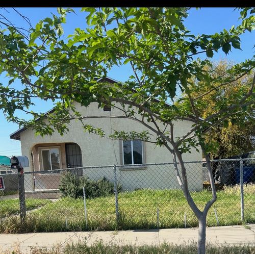 1007 E 18th, Bakersfield, CA, 93305 | Card Image