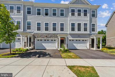 130 Livingston Lane, Townhouse with 3 bedrooms, 2 bathrooms and null parking in EXTON PA | Image 2