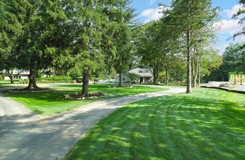 18760 Valencia St, Northville, MI, 48168-1823 | Card Image