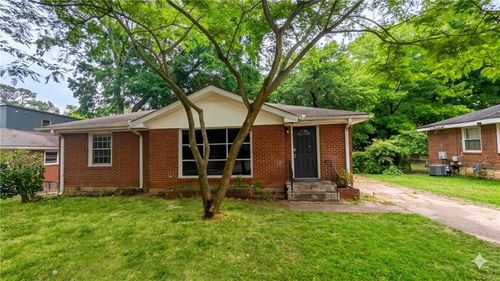 216 Austin Ave Ne, marietta, GA, 30060-1518 | Card Image