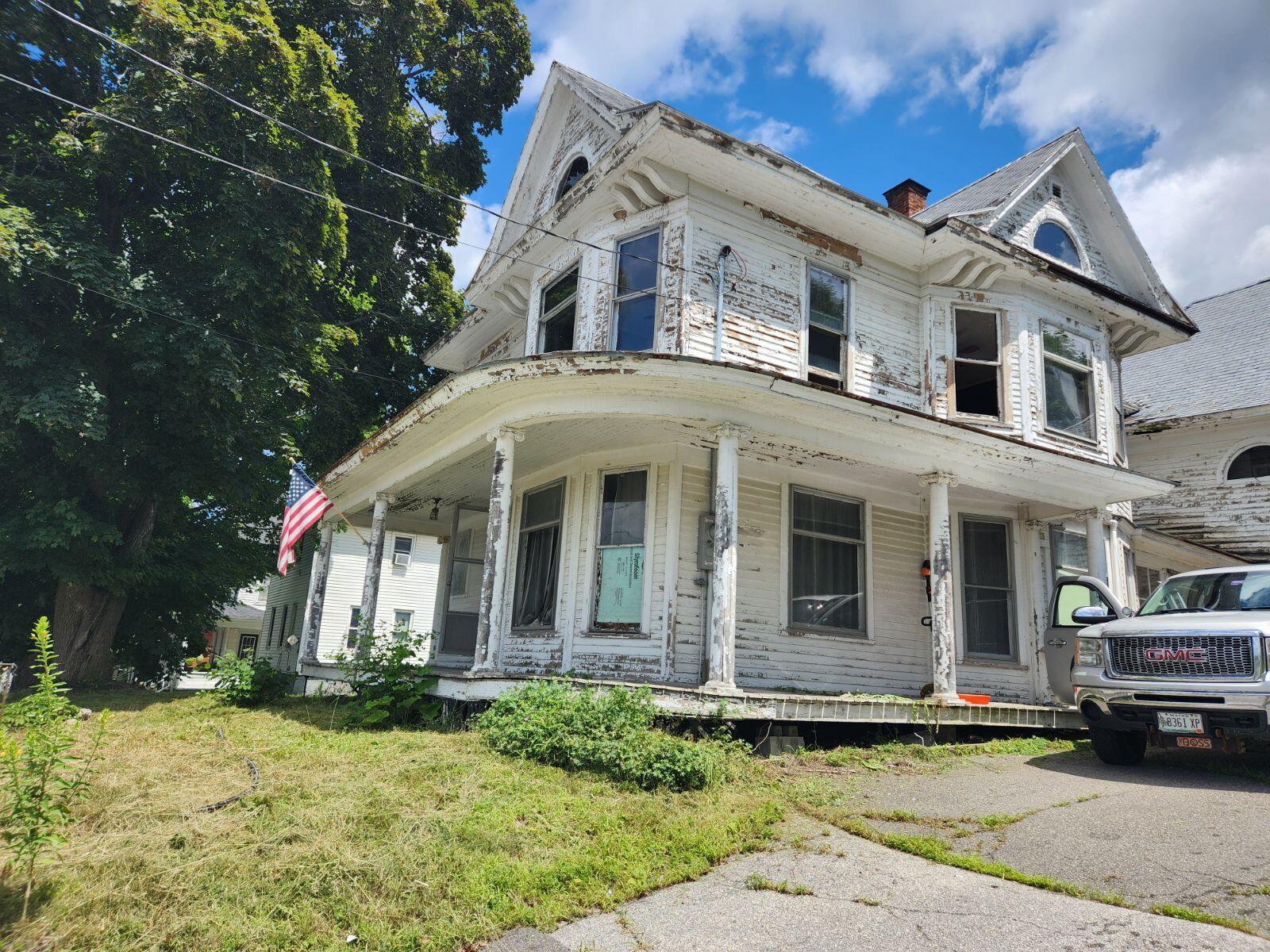 Main St, Lincoln, ME 04457