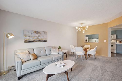 apt-309-2425 E Franklin Ave, Minneapolis, MN, 55406-1073 | Card Image