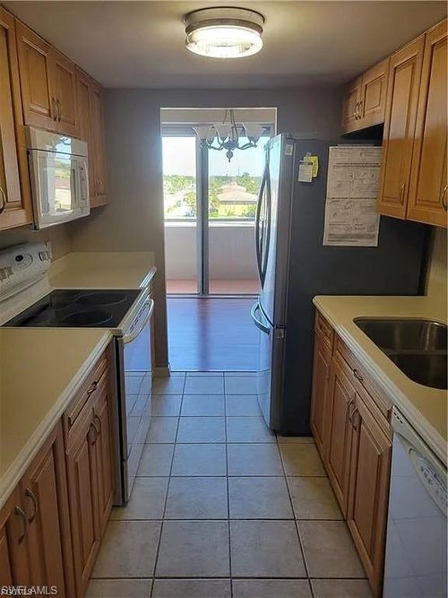 402-4803 Sunset Ct, CAPE CORAL, FL, 33904 | Card Image