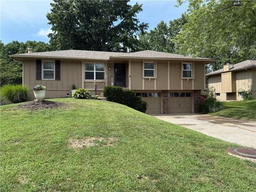 1400 Se 16th St, Oak Grove, MO, 64075 | Card Image