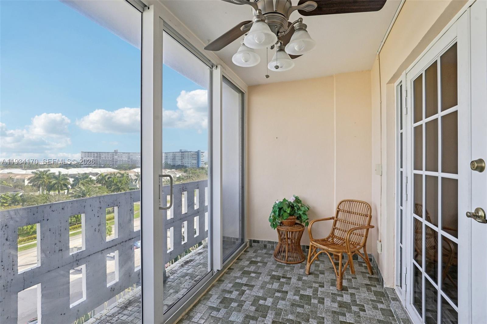 Residential in Hollywood 5