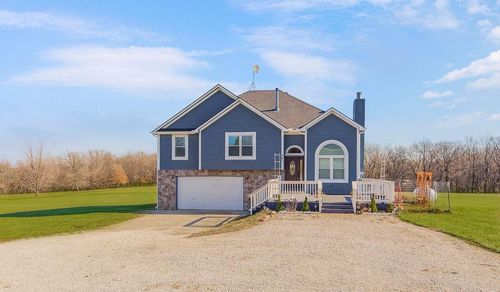 843 1661st Rd, Bates City, MO, 64011-8323 | Card Image