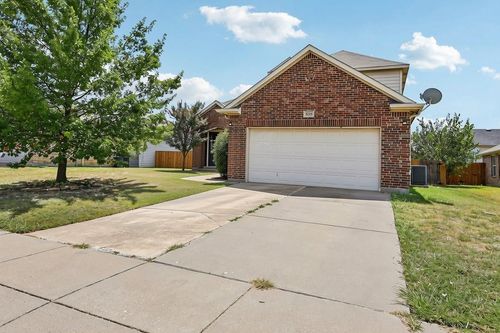 1129 Mourning Dove Dr, Burleson, TX, 76028-0302 | Card Image