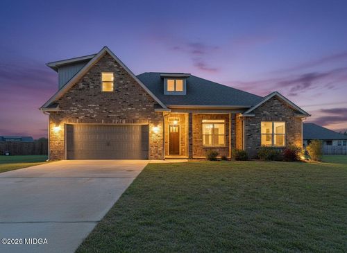 122 Blue Dunn Cir, Perry, GA, 31069-9476 | Card Image