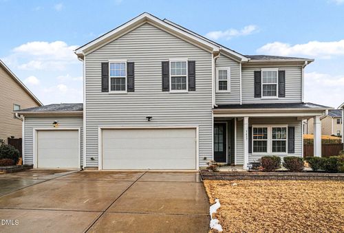 3437 Longleaf Estates Dr, Raleigh, NC, 27616-4002 | Card Image