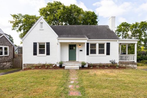 2313 Sunset Pl, Nashville, TN, 37212-4918 | Card Image