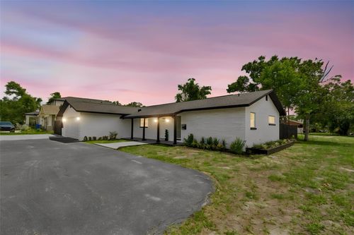 1530 49th St N, St Petersburg, FL, 33710-6067 | Card Image