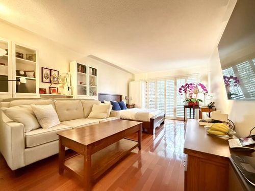 205-3875 W 4th Ave, Vancouver, BC, V6R4H8 | Card Image