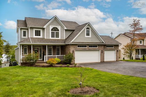 172 Voyageur Way, Hammonds Plains, NS, B4B0N1 | Card Image