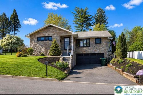 2839 Norton Ave, EASTON, PA, 18045-3744 | Card Image