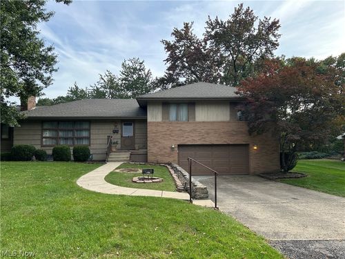 490 N Samuel Drive, Zanesville, OH, 43701 | Card Image