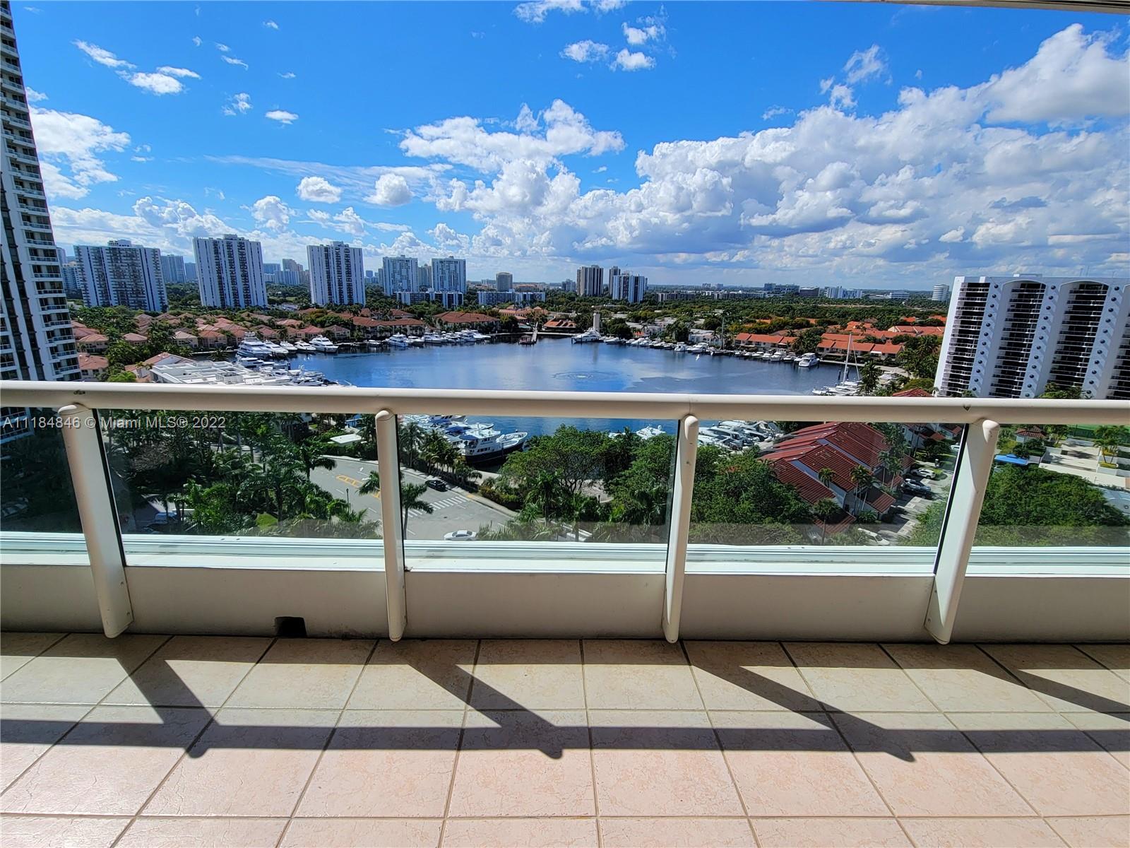 1507 21205 Ne 37th, Sold in Aventura Zoocasa