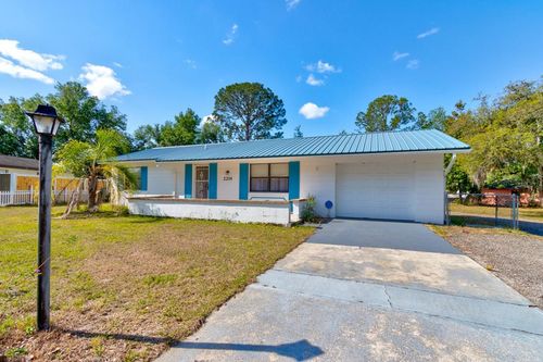2214 Danforth Ave, DELTONA, FL, 32738-3104 | Card Image
