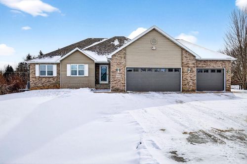 W2967 Farmstead Drive, BUCHANAN, WI, 54915 | Card Image