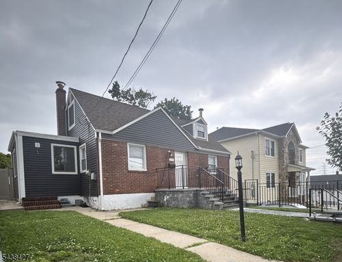 174 Leonard Pl, North Arlington, NJ, 07031-4927 | Card Image