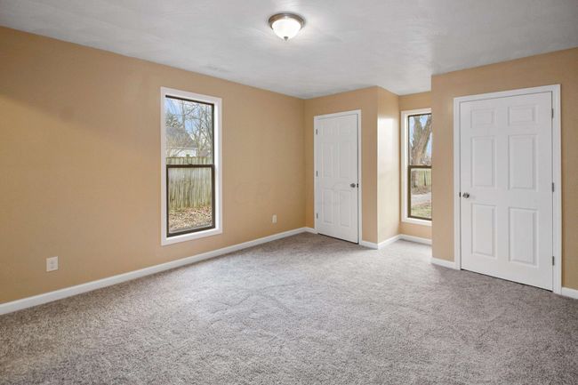 94 Main St, House other with 3 bedrooms, 2 bathrooms and null parking in Bloomingburg OH | Image 8