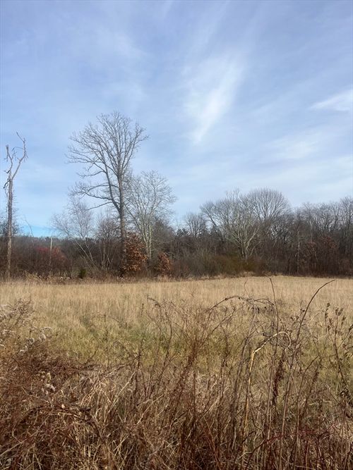 127 Mason St, Rehoboth, MA, 02769-1056 | Card Image