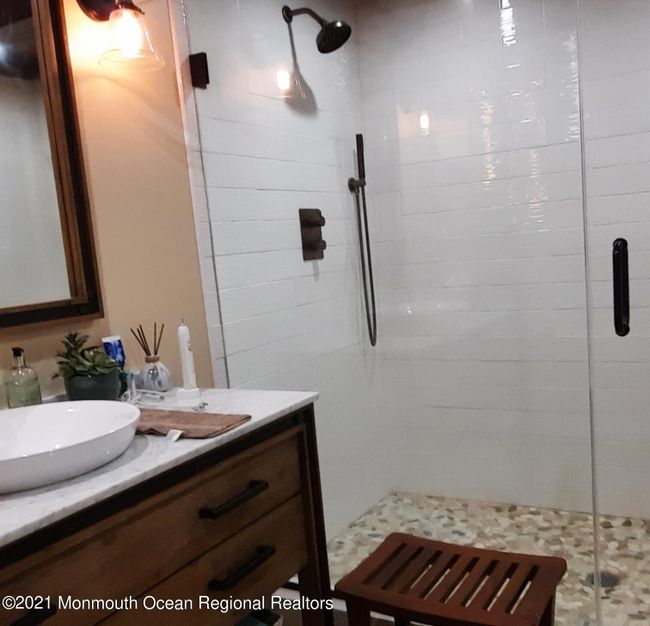 19b 401 Bay Shore Drive, Sold in Barnegat Zoocasa