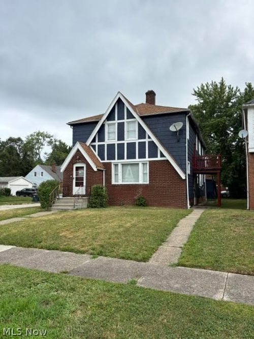 934 Ravine Dr, Cleveland Heights, OH, 44112-2339 | Card Image