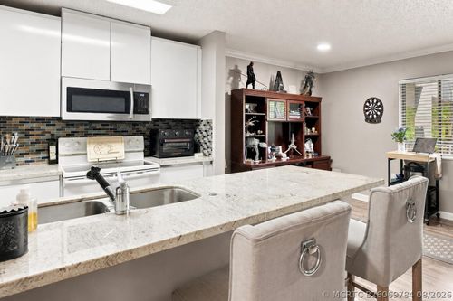 119-711 Forest Club Dr, Wellington, FL, 33414-7907 | Card Image