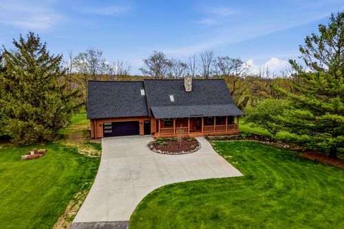 N7479 Willow Rd, Plymouth, WI, 53073-2909 | Card Image