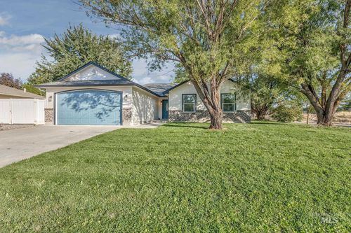 1522 River St, Payette, ID, 83661-2070 | Card Image