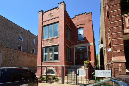 3-2554 Augusta Blvd, CHICAGO, IL, 60622-4560 | Card Image