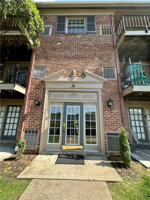 g-1060 Chatham Park Dr, Pittsburgh, PA, 15216-1050 | Card Image