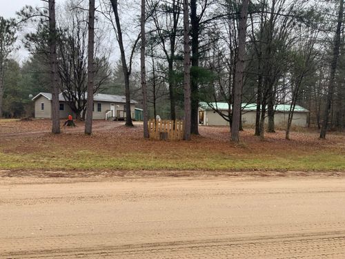 8387 E 7 Mile Rd, Luther, MI, 49656-9582 | Card Image